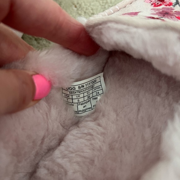 UGG Ansley Blossom Slippers 🌸 BRAND NEW - Picture 4 of 4